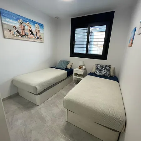 Beautiful Aire Apartment, Villamartin, Alicante 公寓